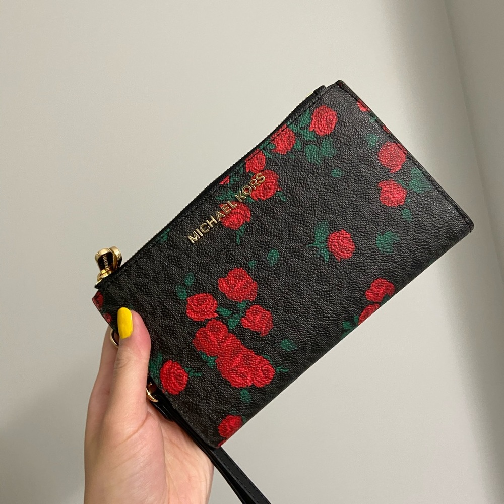 Michael Kors Red Rose Phone Case Wristlet Wallet